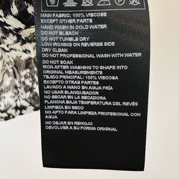 New BA&SH Ruffle-trimmed Animal Print crepon blouse top sheer - Picture 6 of 8